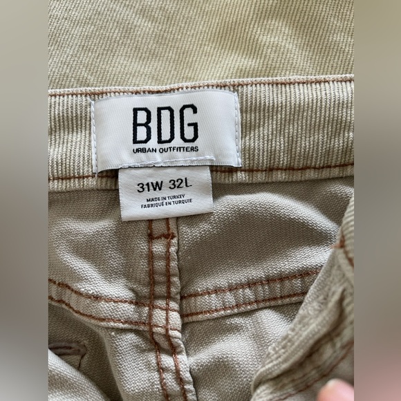 BDG Urban Outfitters NWOT Wide Leg Cord Baggy Jeans. - Picture 6 of 8